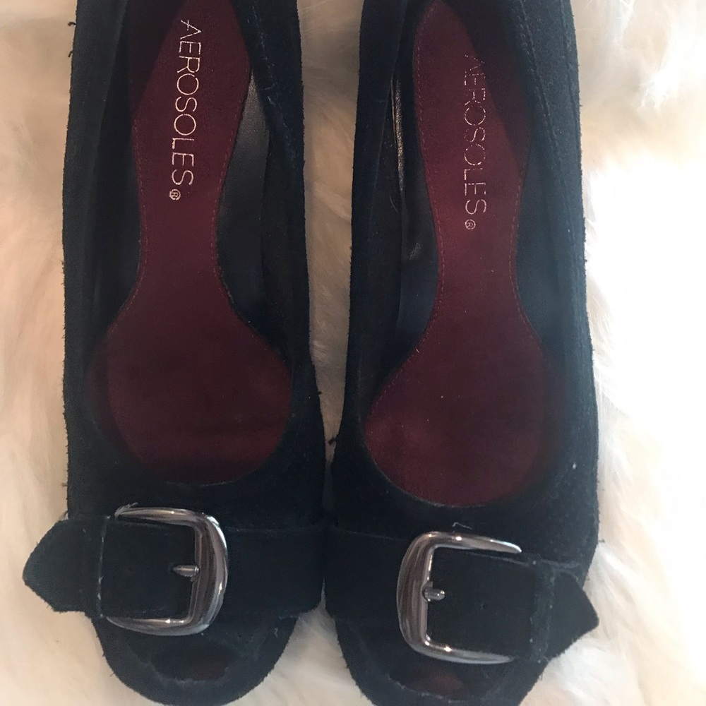 Aerosoles Suede Black Wedge Size 6 1/2